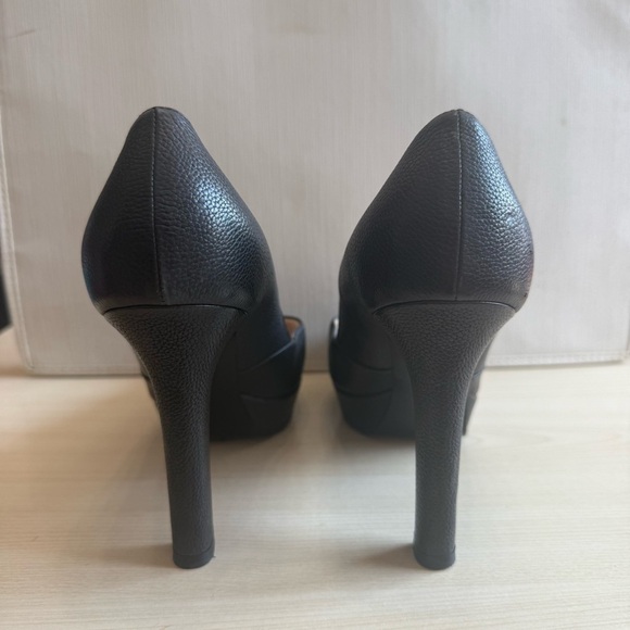 Bottega Venetta Embossed Calf Leather Black Pumps 36.5 - Picture 4 of 14